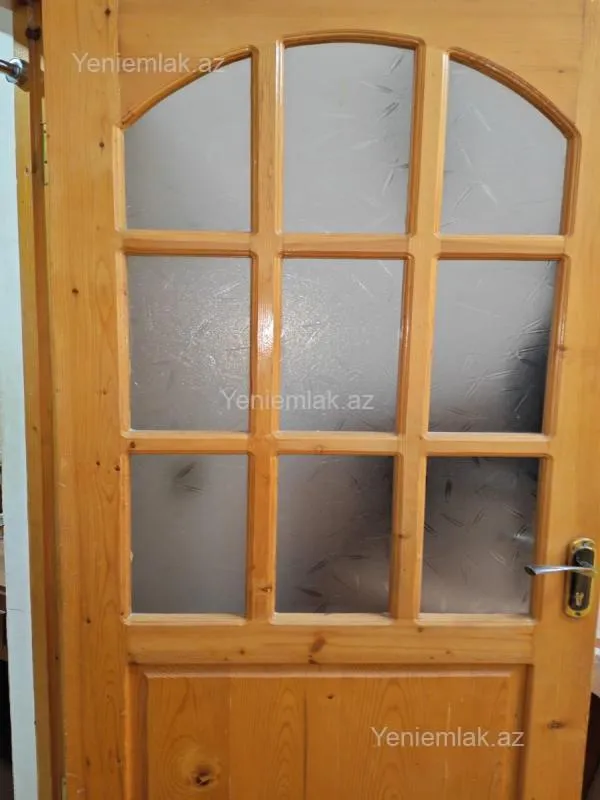 Satılır 2 otaqlı köhnə tikili 50 m²