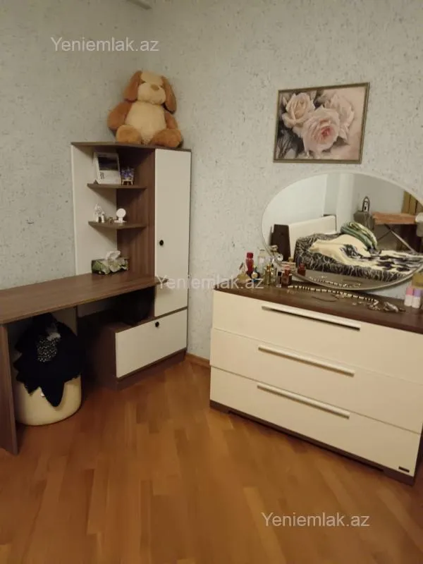 Satılır 2 otaqlı yeni tikili 70 m²