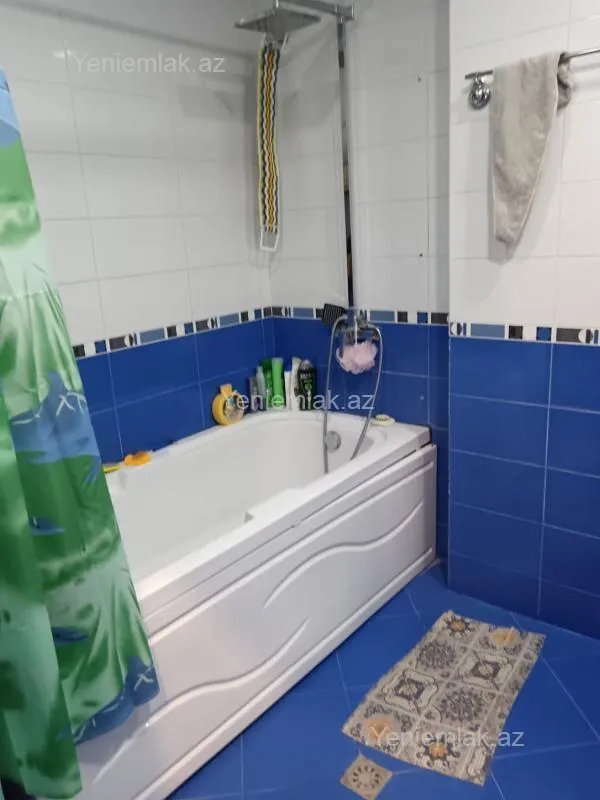 Satılır 2 otaqlı yeni tikili 70 m²