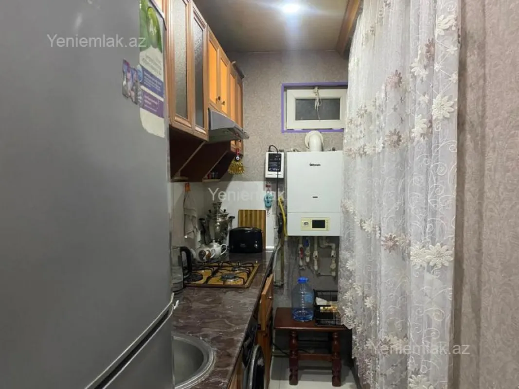 Satılır 3 otaqlı köhnə tikili 63 m²