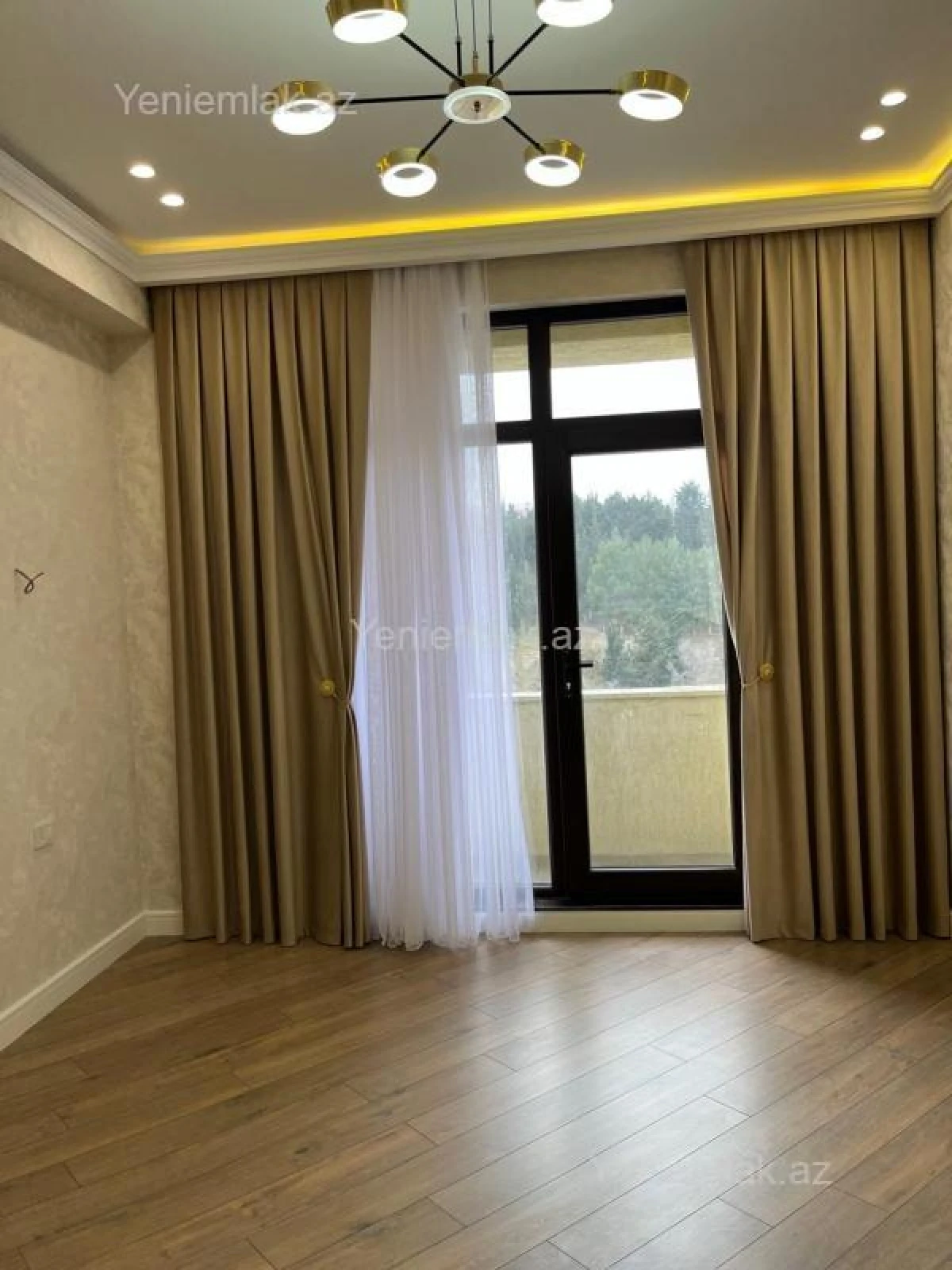 Satılır 2 otaqlı yeni tikili 72 m²