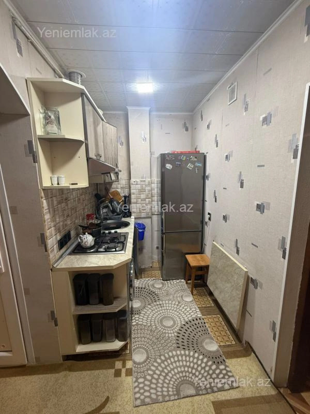 Satılır 2 otaqlı köhnə tikili 60 m²