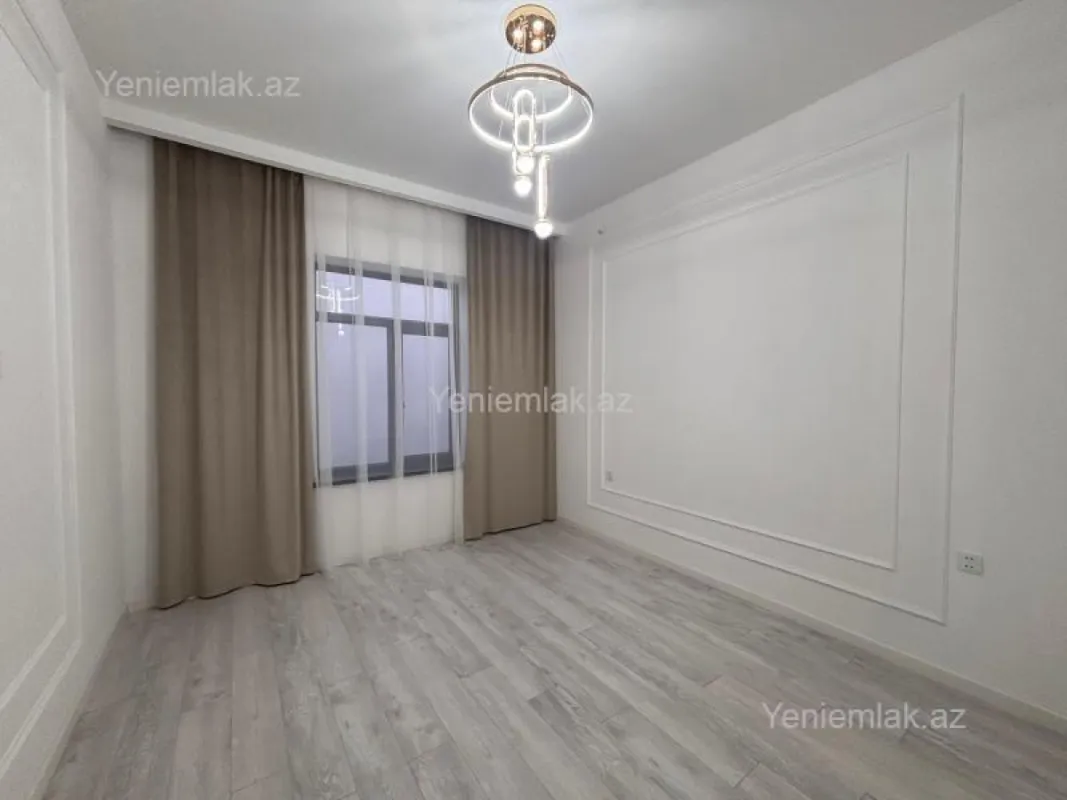 Satılır 4 otaqlı həyət evi 180 m²