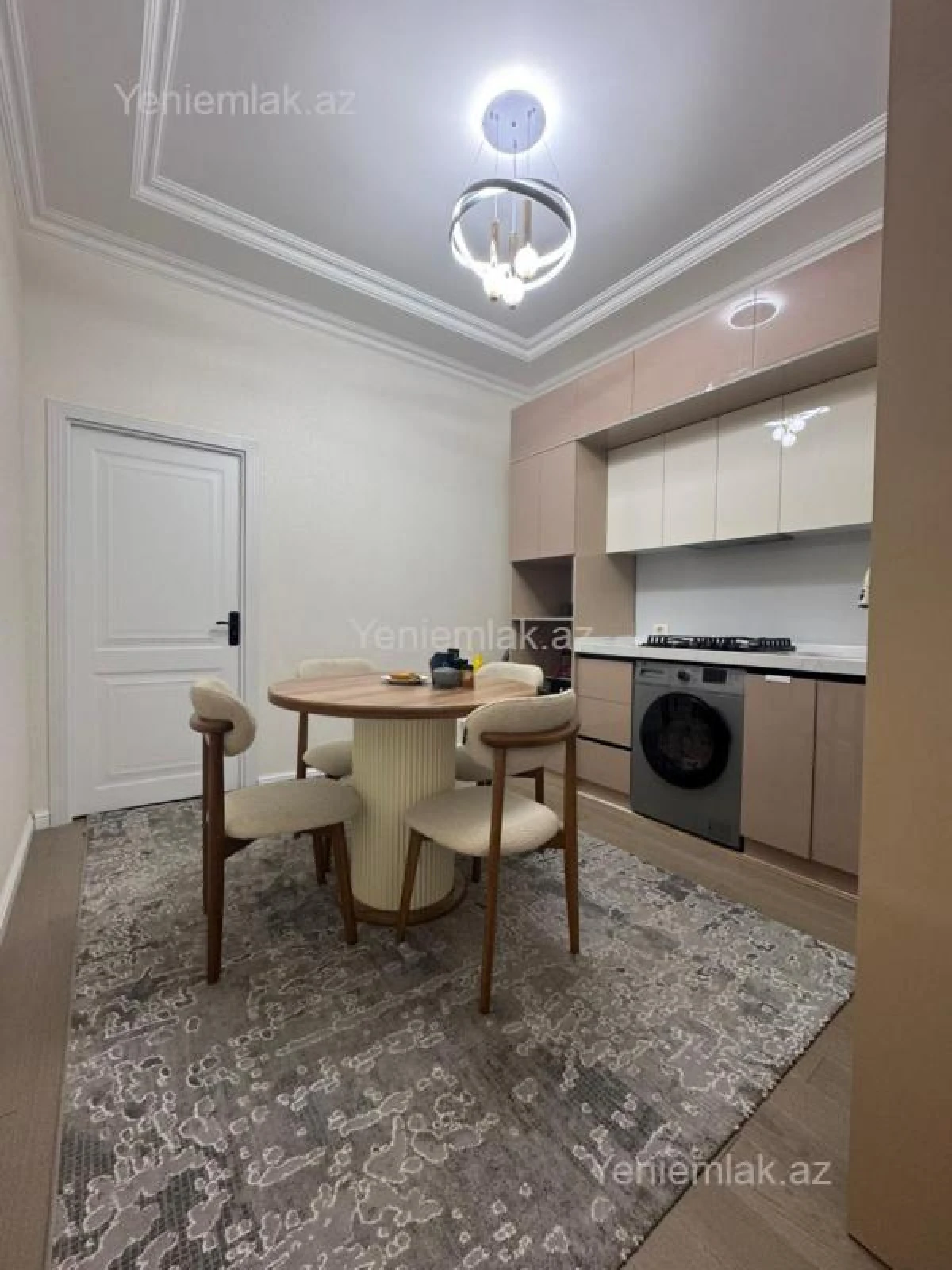 Satılır 2 otaqlı yeni tikili 60 m²