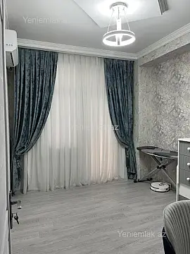 Satılır 3 otaqlı yeni tikili 130 m²