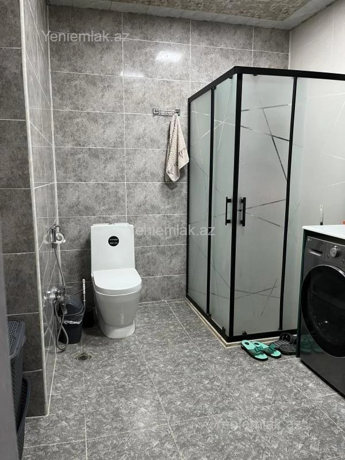 Satılır 3 otaqlı yeni tikili 130 m²