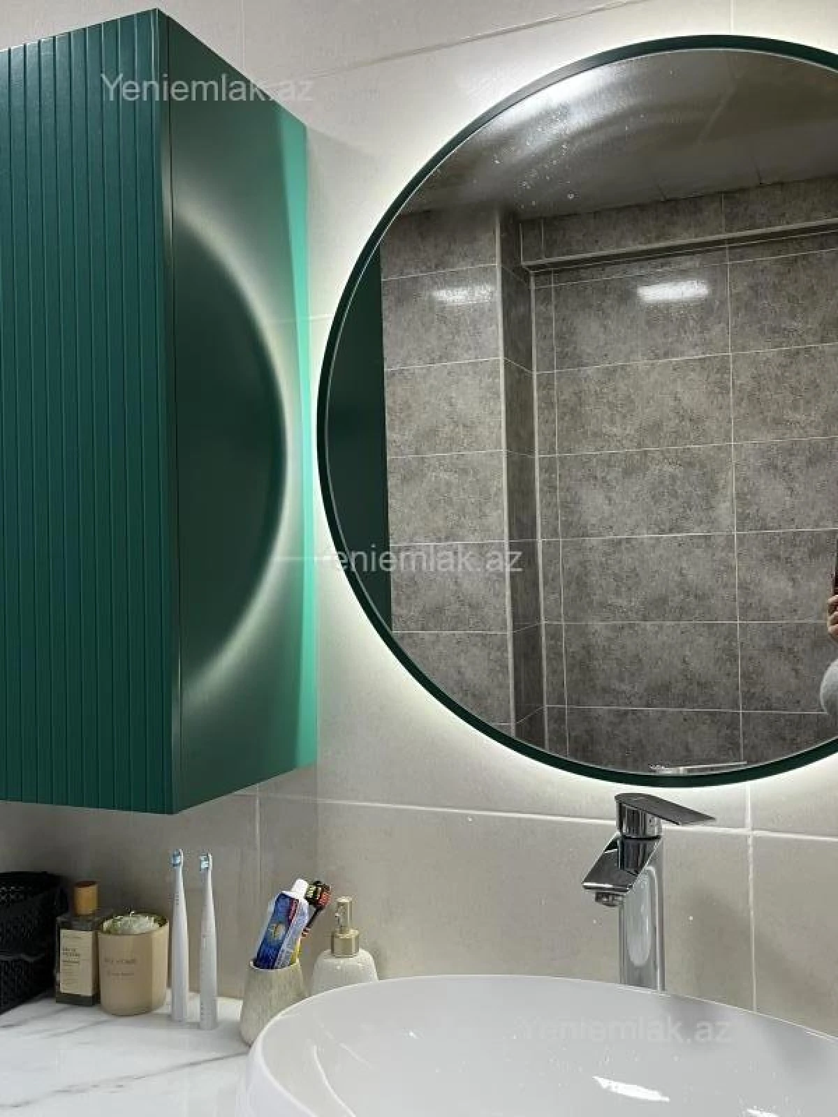 Satılır 3 otaqlı yeni tikili 130 m²