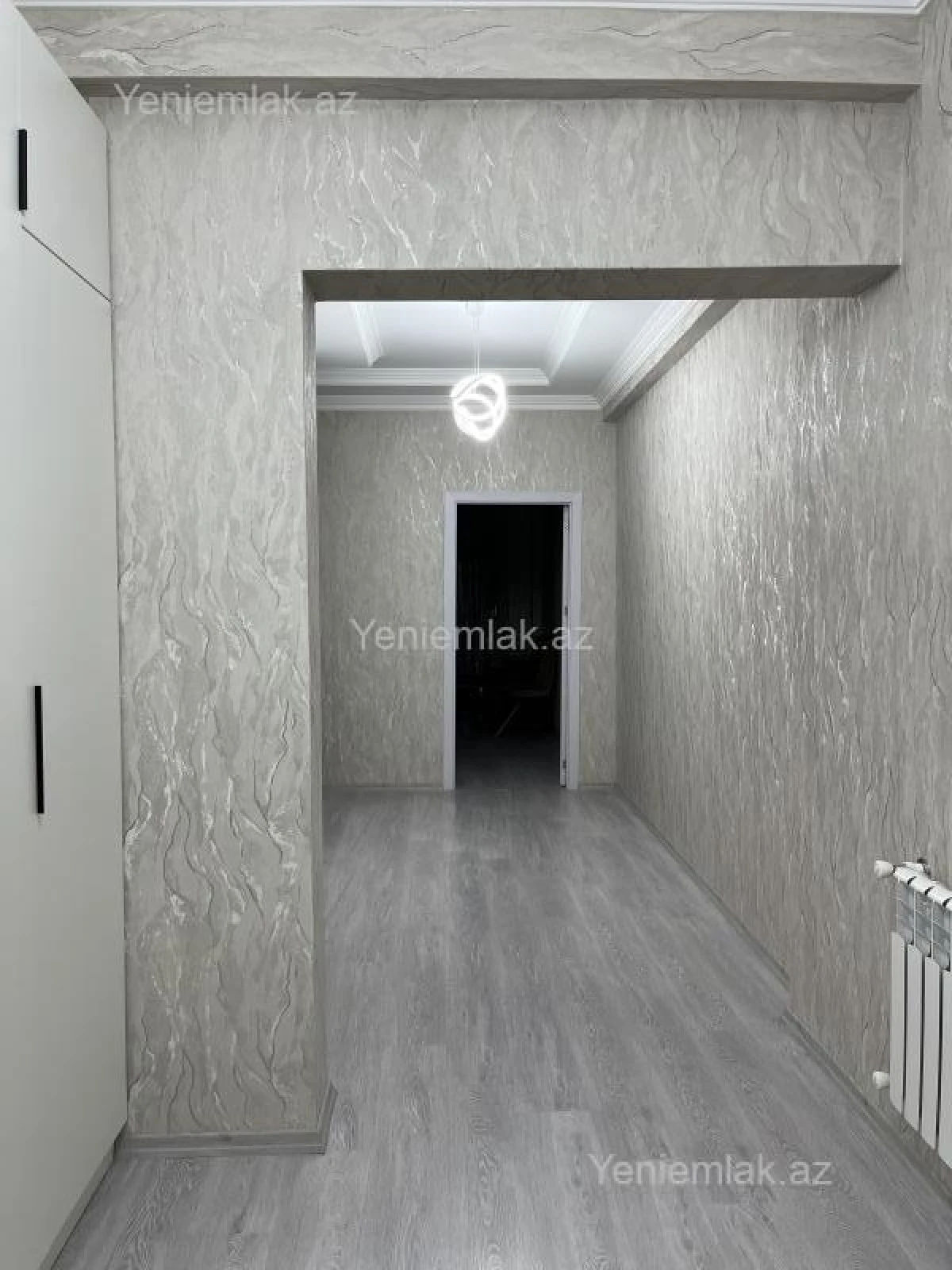 Satılır 3 otaqlı yeni tikili 130 m²