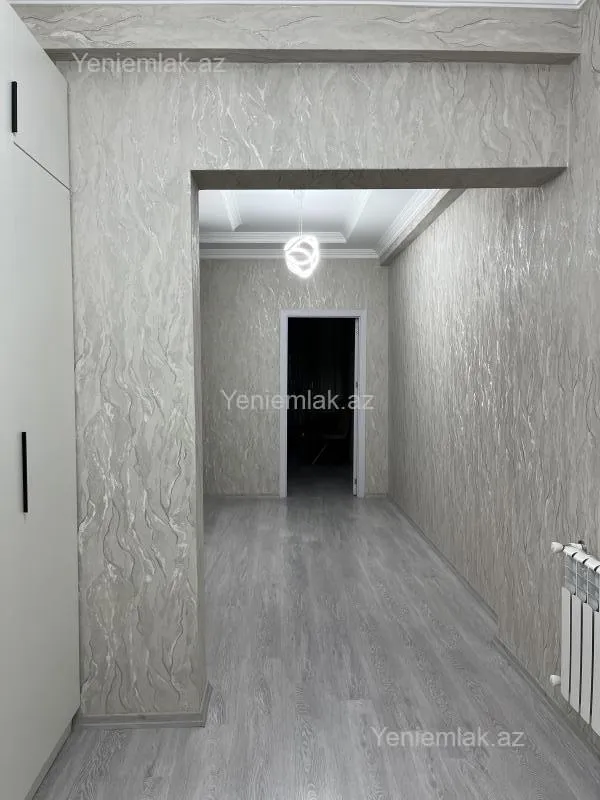Satılır 3 otaqlı yeni tikili 130 m²