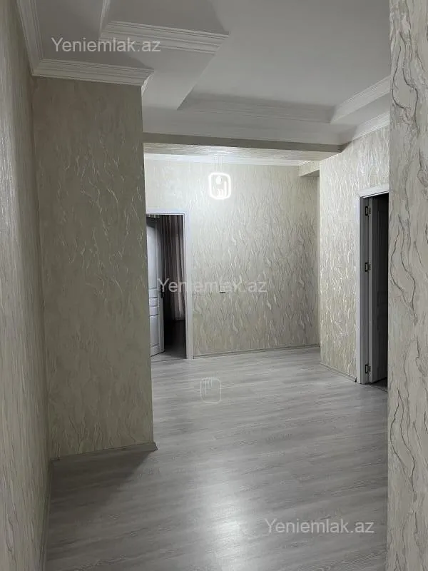 Satılır 3 otaqlı yeni tikili 130 m²