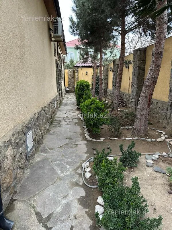 Kirayə verilir 4 otaqlı həyət evi 220 m²