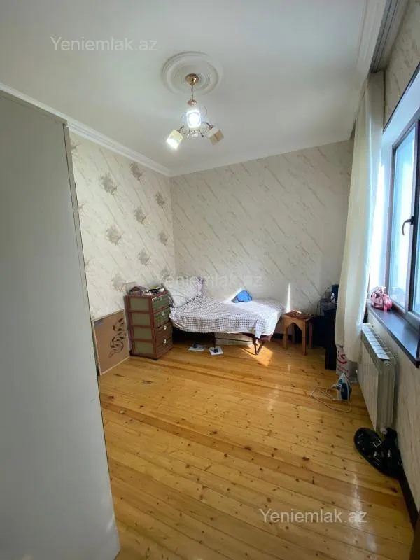 Satılır 4 otaqlı həyət evi 110 m²