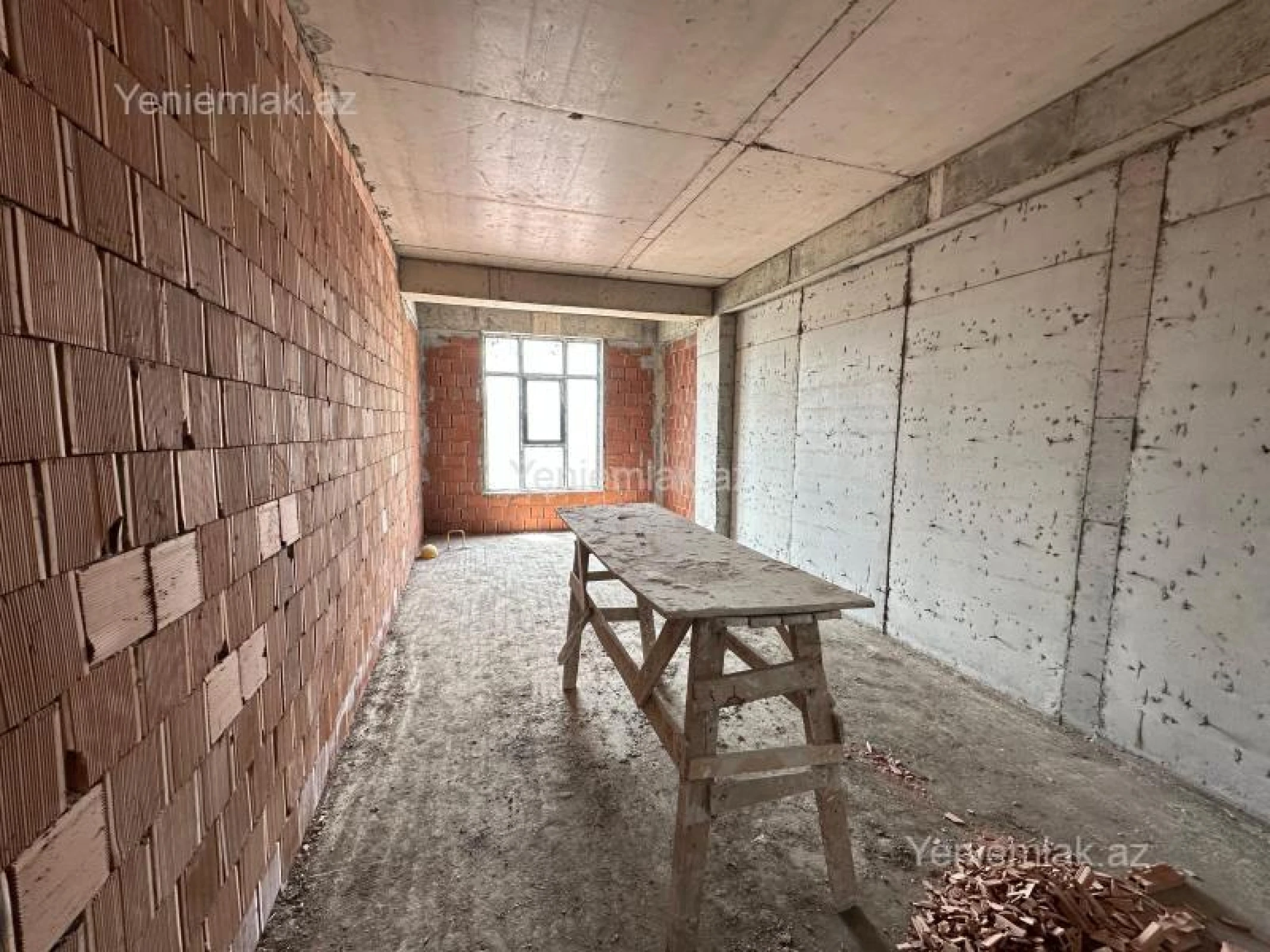 Satılır 2 otaqlı yeni tikili 72 m²