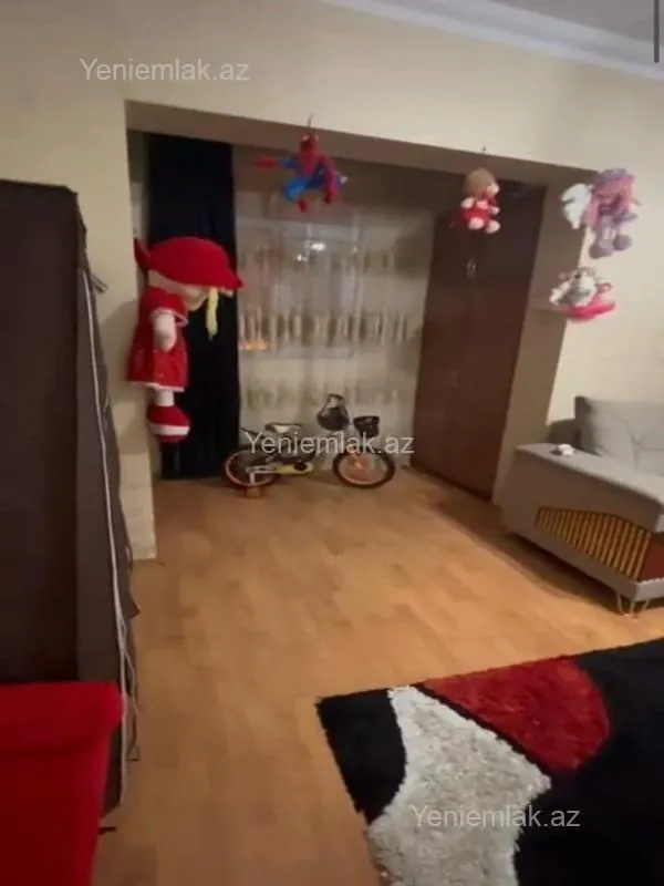 Satılır 2 otaqlı köhnə tikili 35 m²