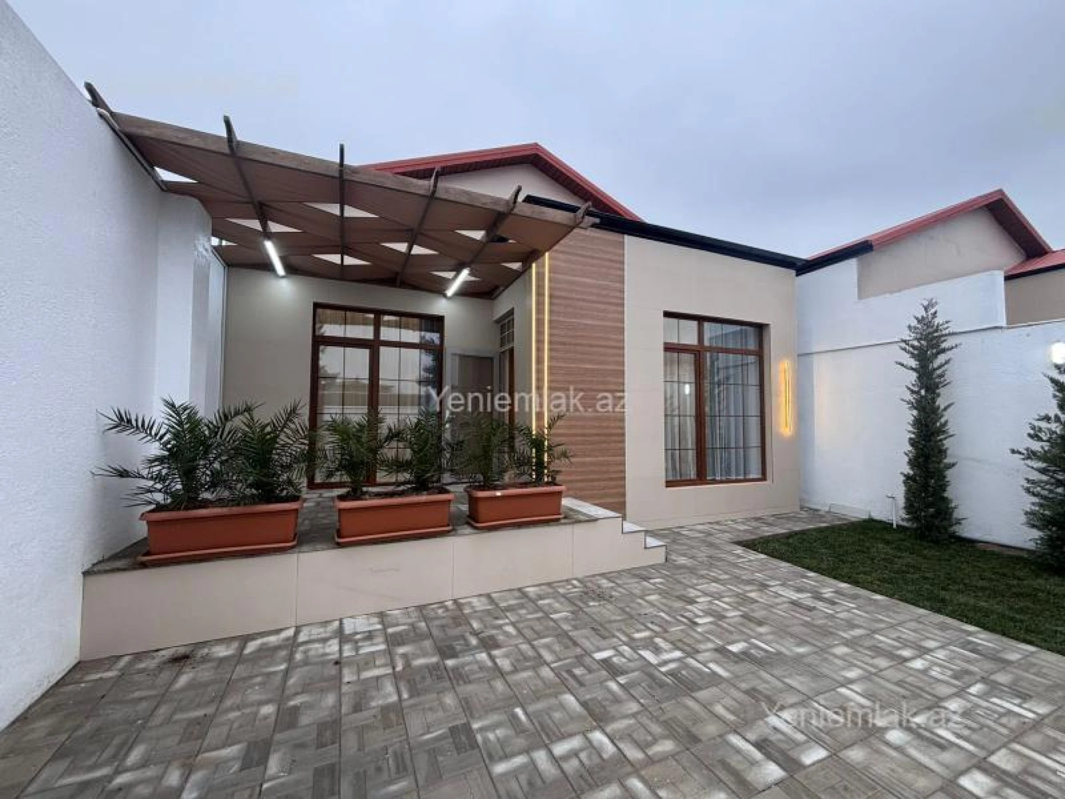 Satılır 3 otaqlı həyət evi 100 m²
