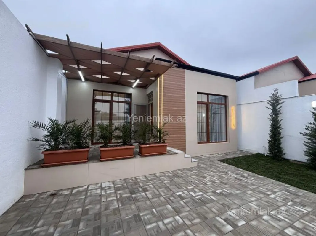 Satılır 3 otaqlı həyət evi 100 m²