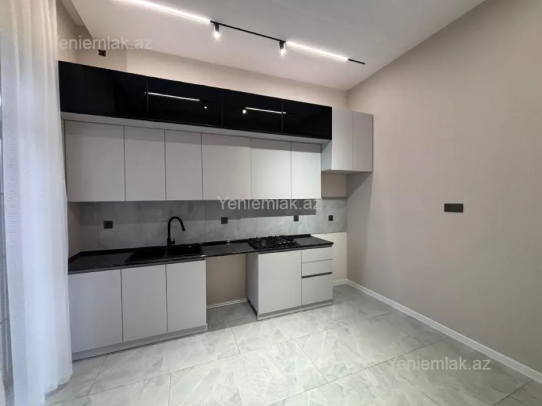 Satılır 3 otaqlı həyət evi 100 m²