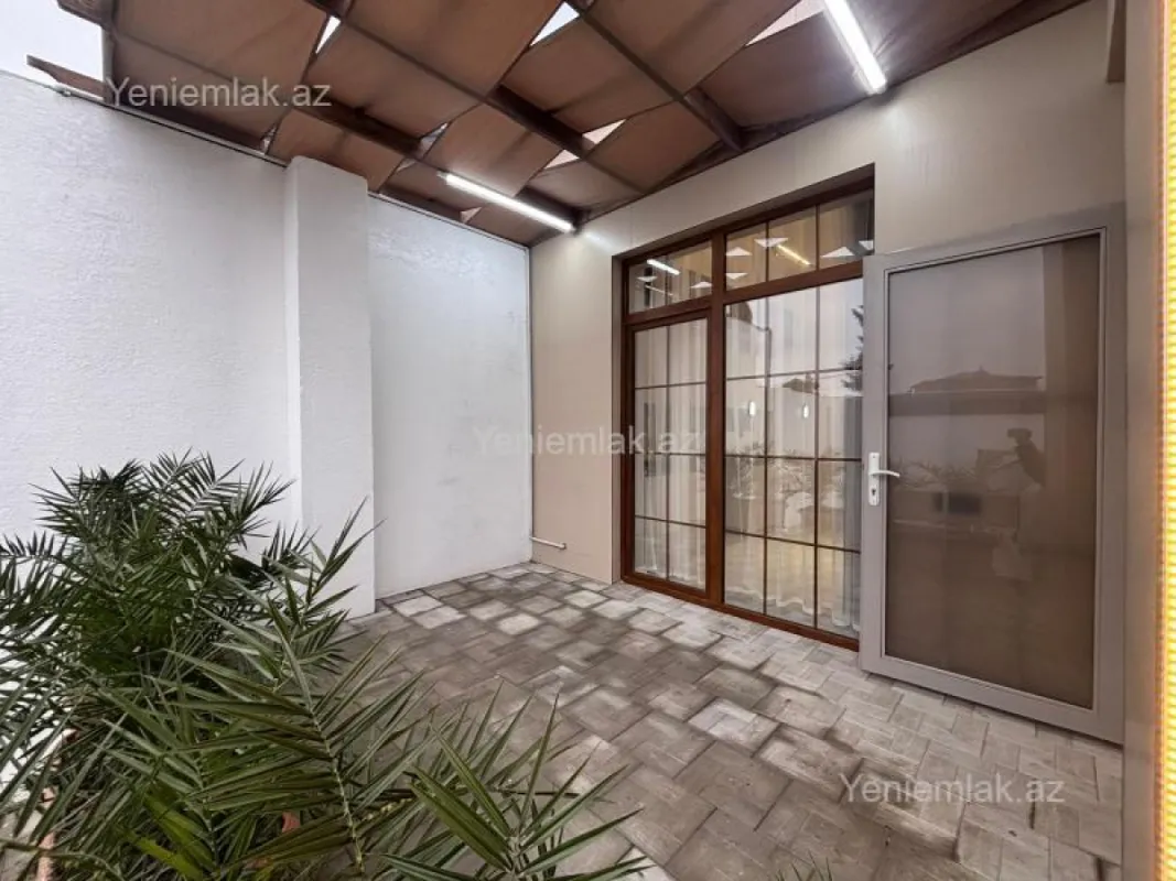 Satılır 3 otaqlı həyət evi 100 m²