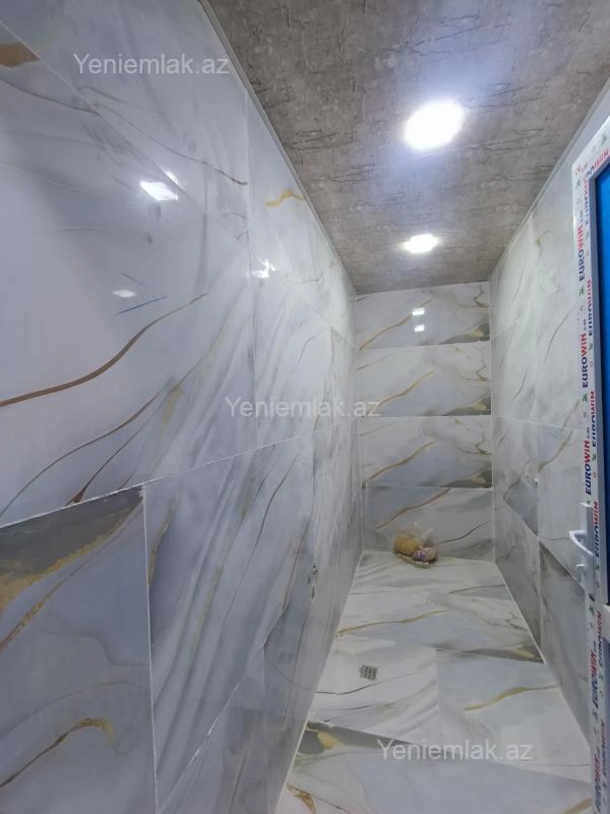 Satılır 2 otaqlı həyət evi 50 m²