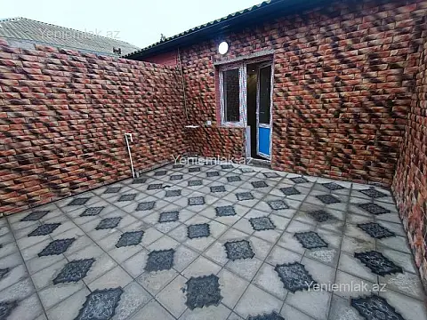 Satılır 2 otaqlı həyət evi 50 m²