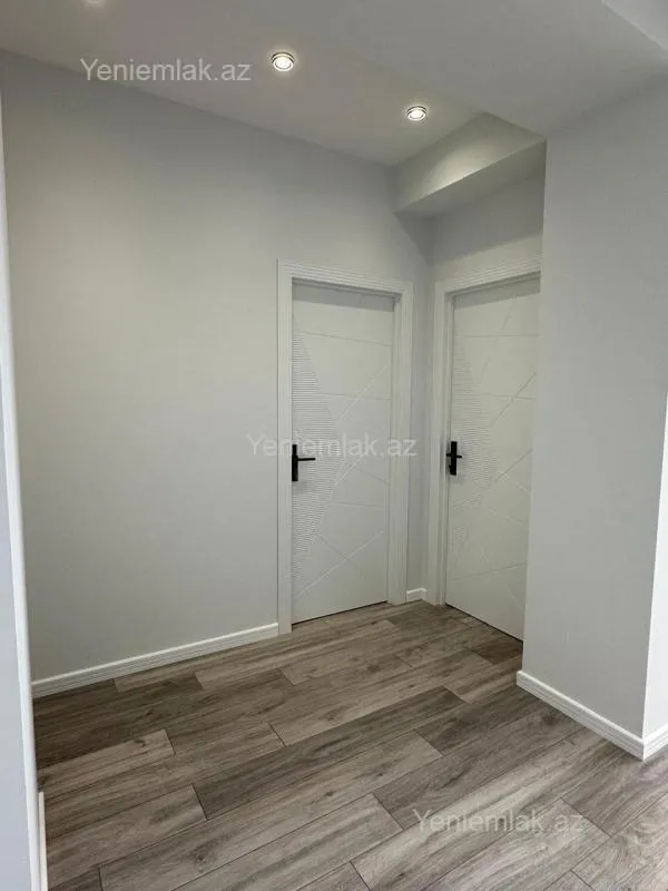 Satılır 3 otaqlı yeni tikili 110 m²