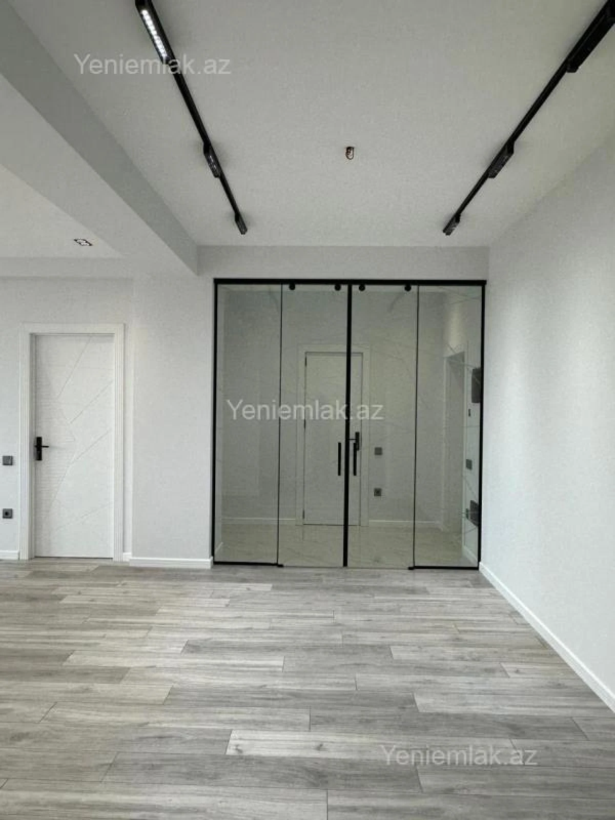 Satılır 3 otaqlı yeni tikili 110 m²