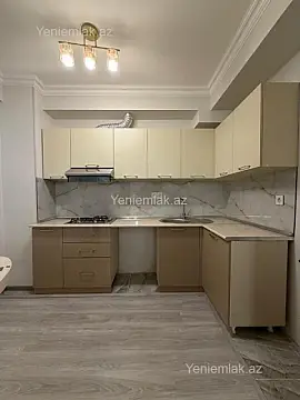 Satılır 3 otaqlı yeni tikili 83 m²
