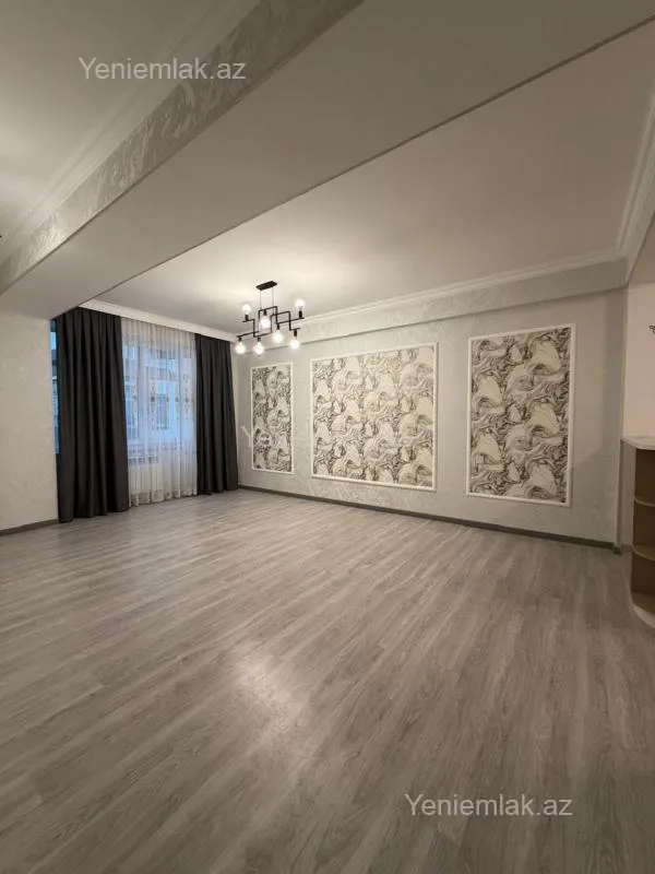 Satılır 3 otaqlı yeni tikili 83 m²