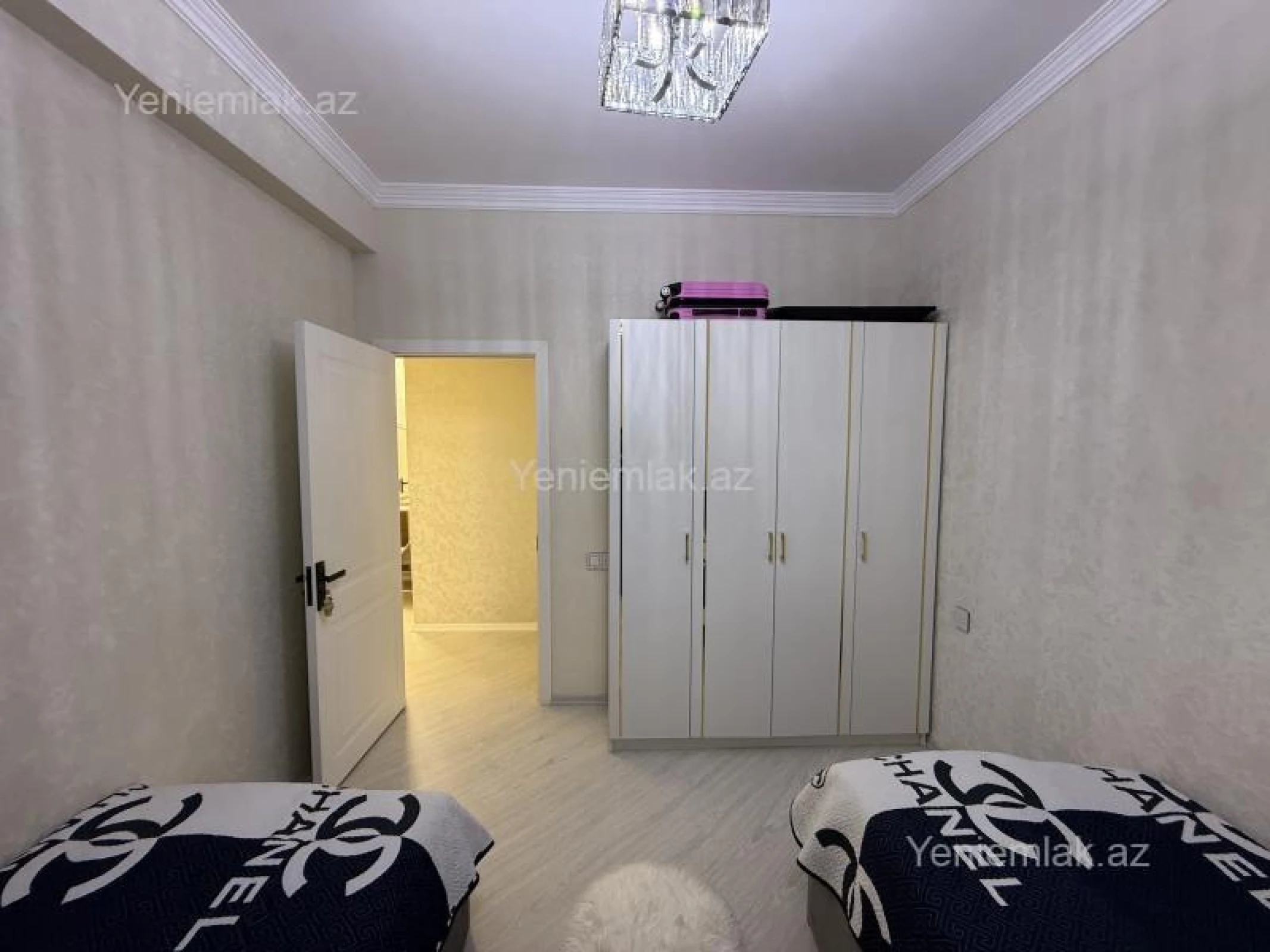 Satılır 3 otaqlı yeni tikili 93 m²