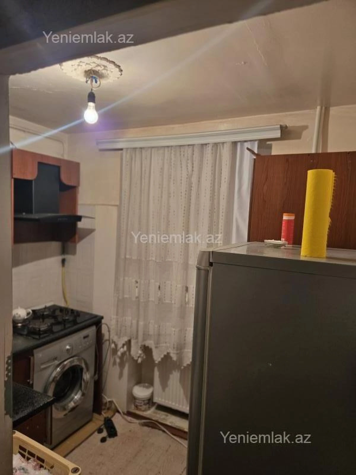 Satılır 2 otaqlı köhnə tikili 65 m²
