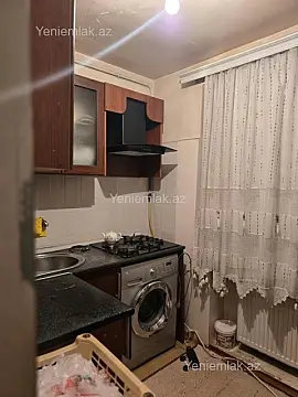 Satılır 2 otaqlı köhnə tikili 65 m²