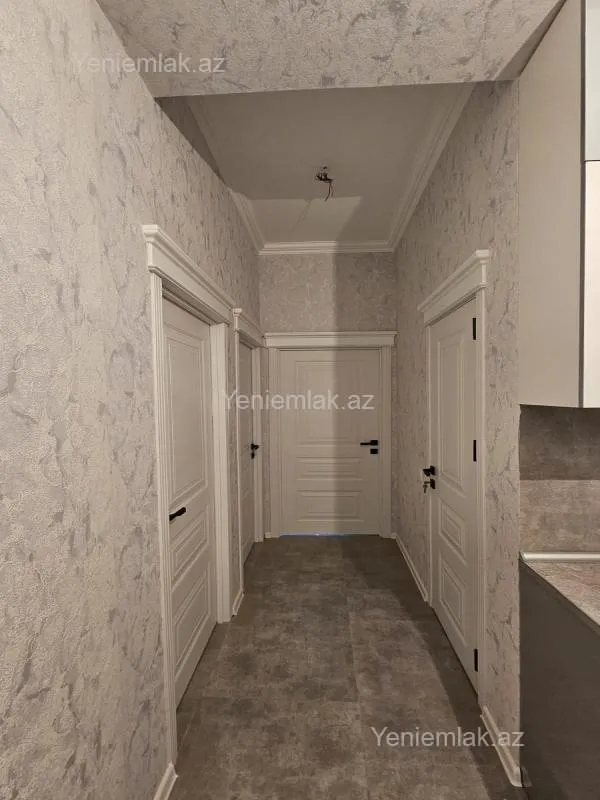 Satılır 3 otaqlı yeni tikili 56 m²