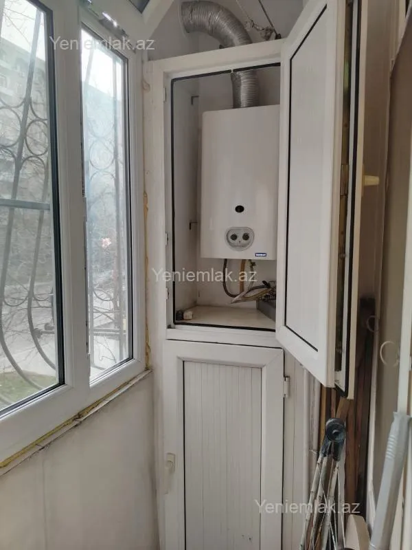 Satılır 2 otaqlı köhnə tikili 58 m²
