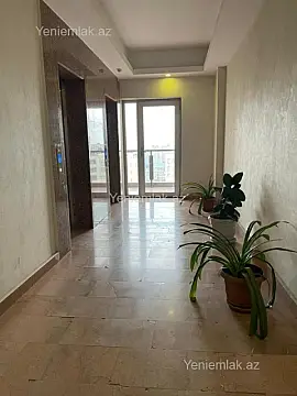 Satılır 3 otaqlı yeni tikili 185 m²