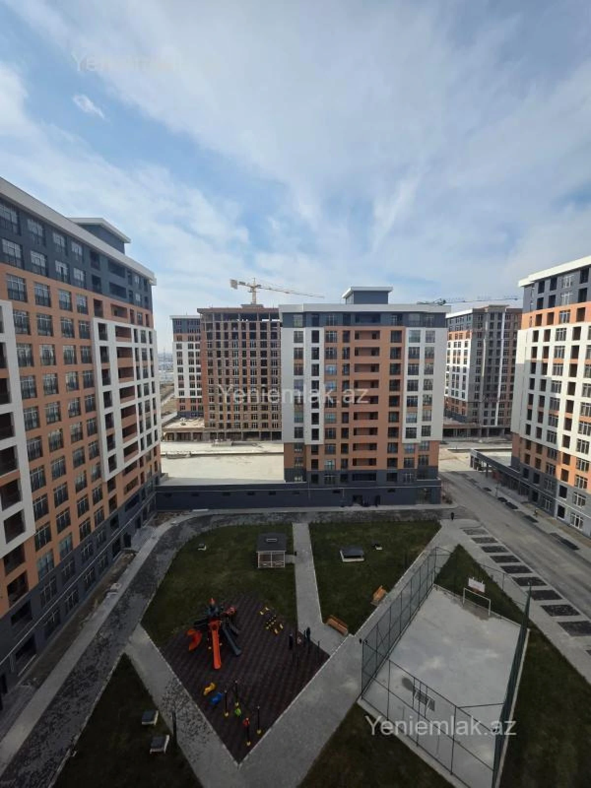 Satılır 3 otaqlı yeni tikili 99 m²