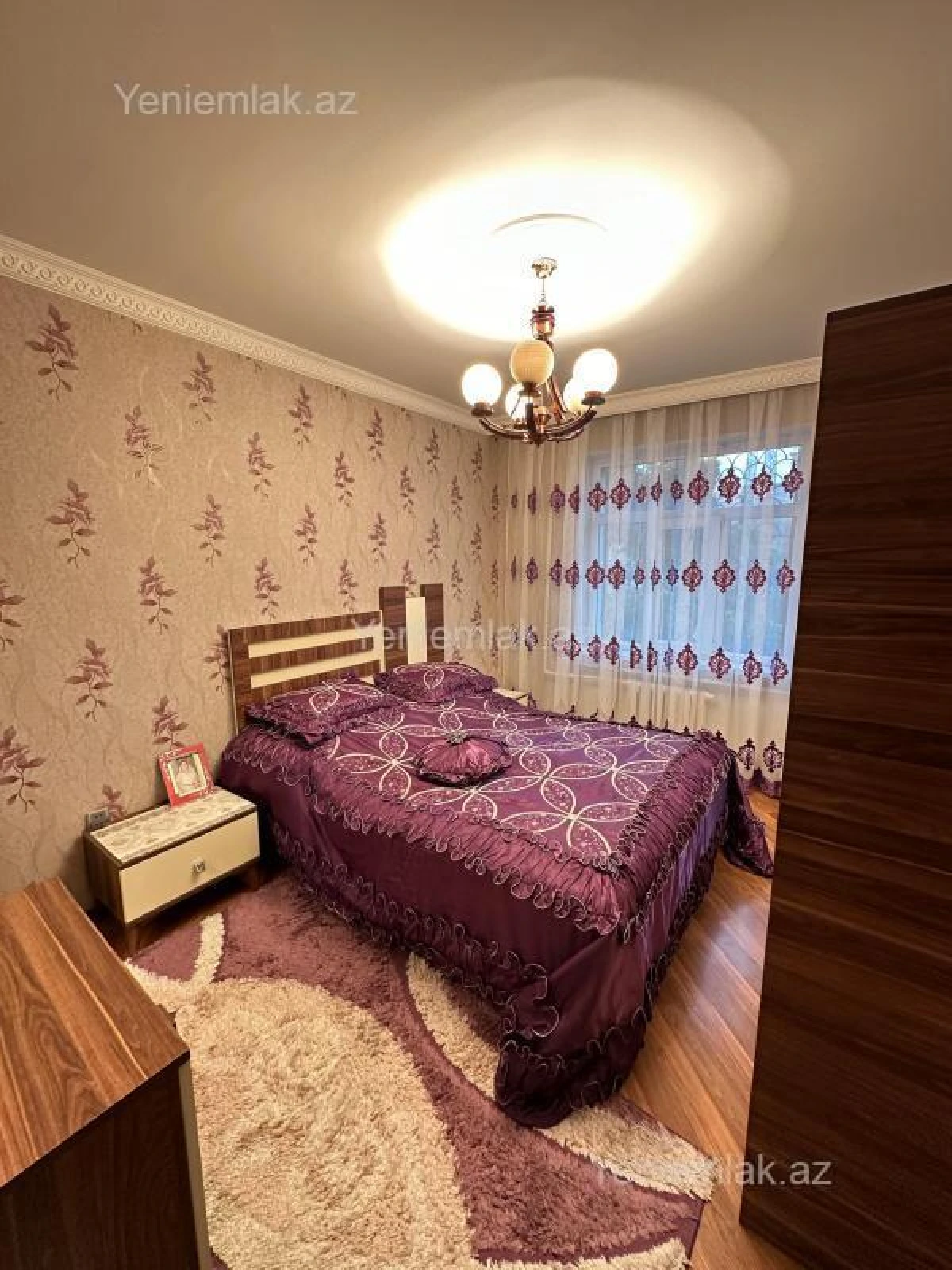 Satılır 4 otaqlı köhnə tikili 90 m²