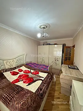 Satılır 4 otaqlı köhnə tikili 90 m²