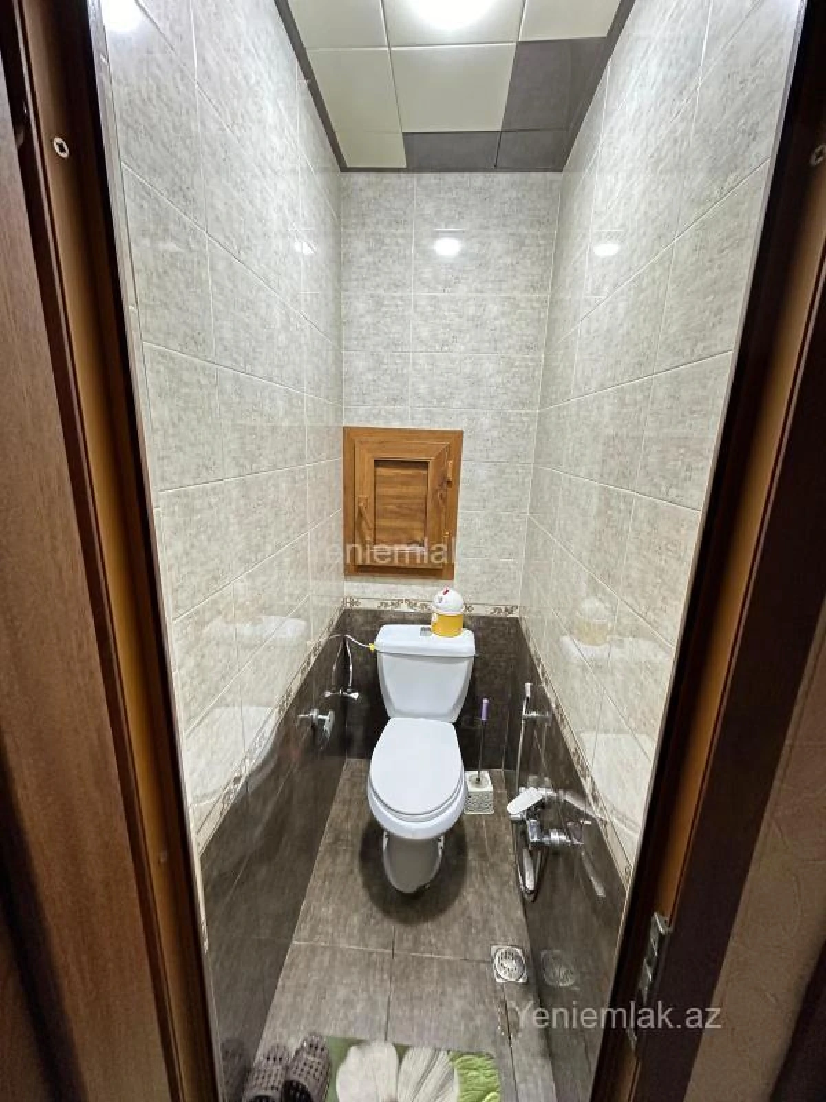 Satılır 4 otaqlı köhnə tikili 90 m²