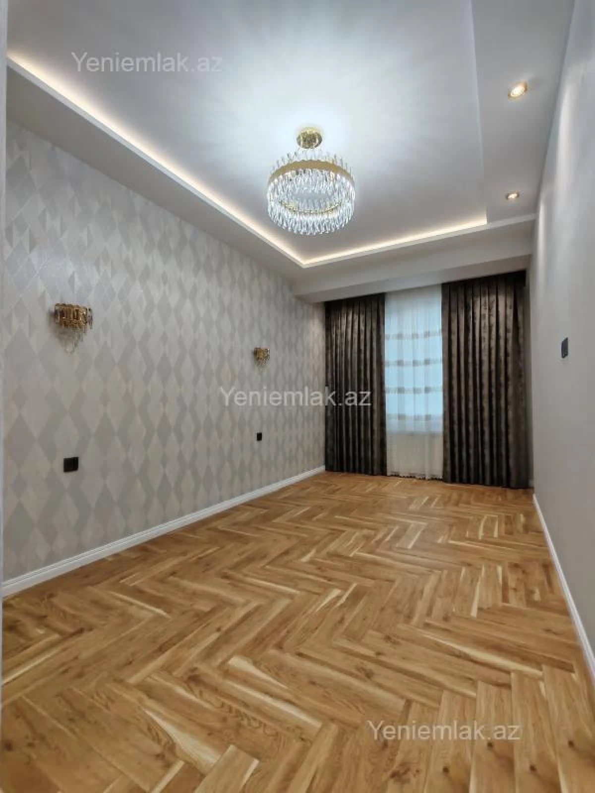 Satılır 2 otaqlı yeni tikili 76 m²