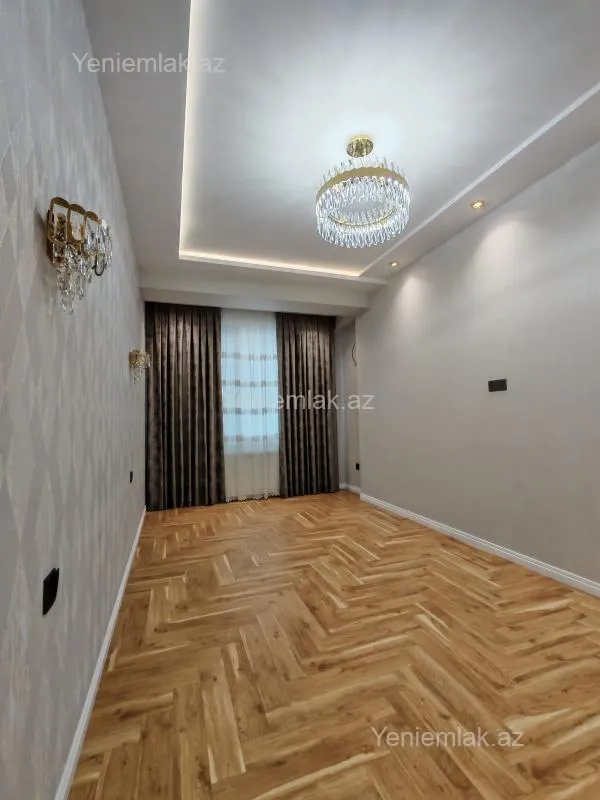 Satılır 2 otaqlı yeni tikili 76 m²