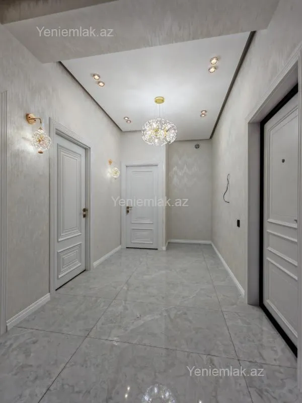 Satılır 2 otaqlı yeni tikili 76 m²