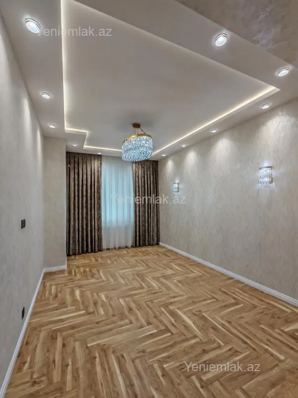 Satılır 2 otaqlı yeni tikili 76 m²