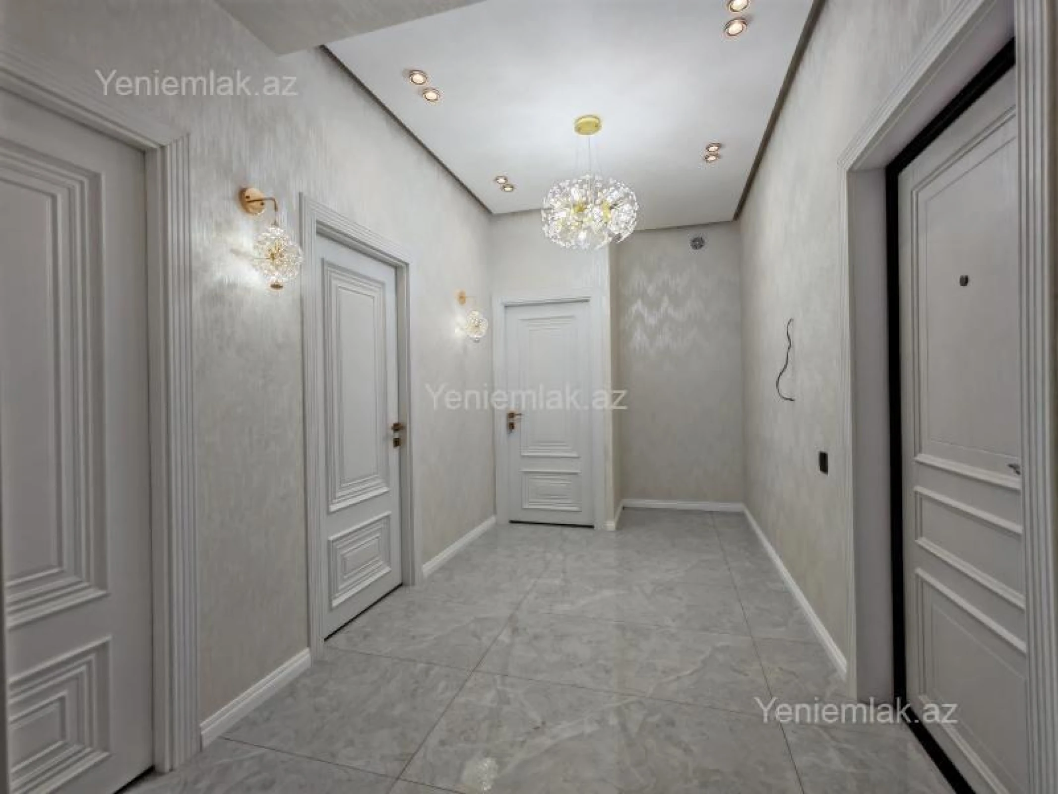 Satılır 2 otaqlı yeni tikili 76 m²