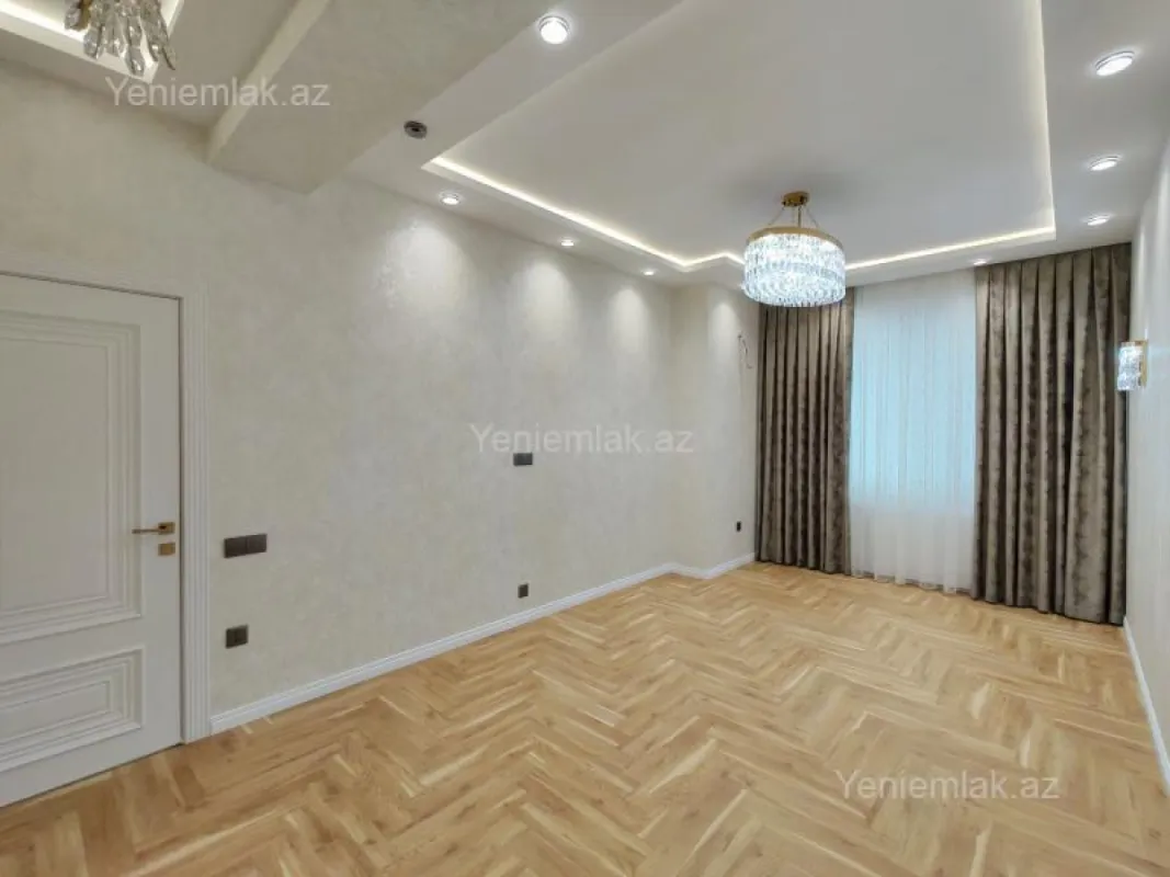 Satılır 2 otaqlı yeni tikili 76 m²