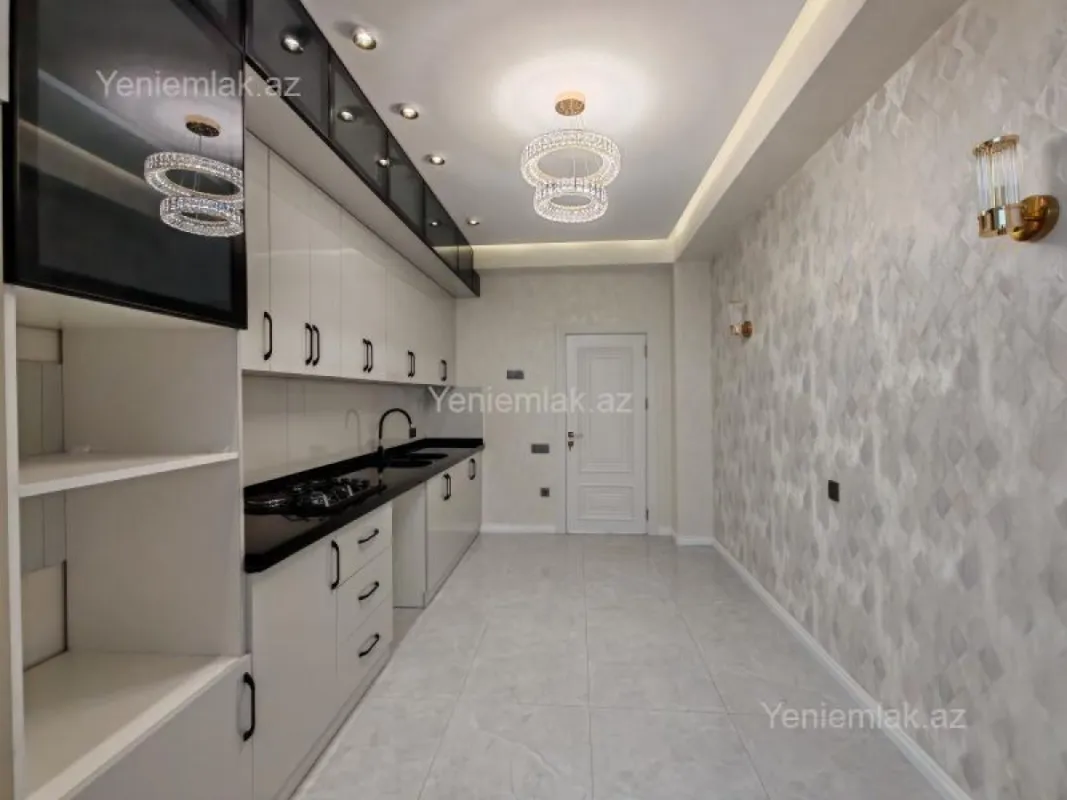 Satılır 2 otaqlı yeni tikili 76 m²