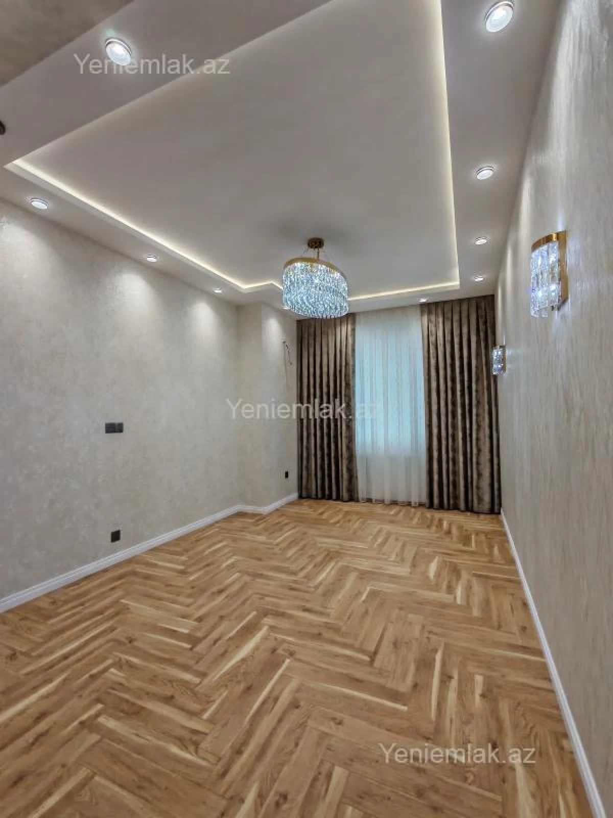 Satılır 2 otaqlı yeni tikili 76 m²