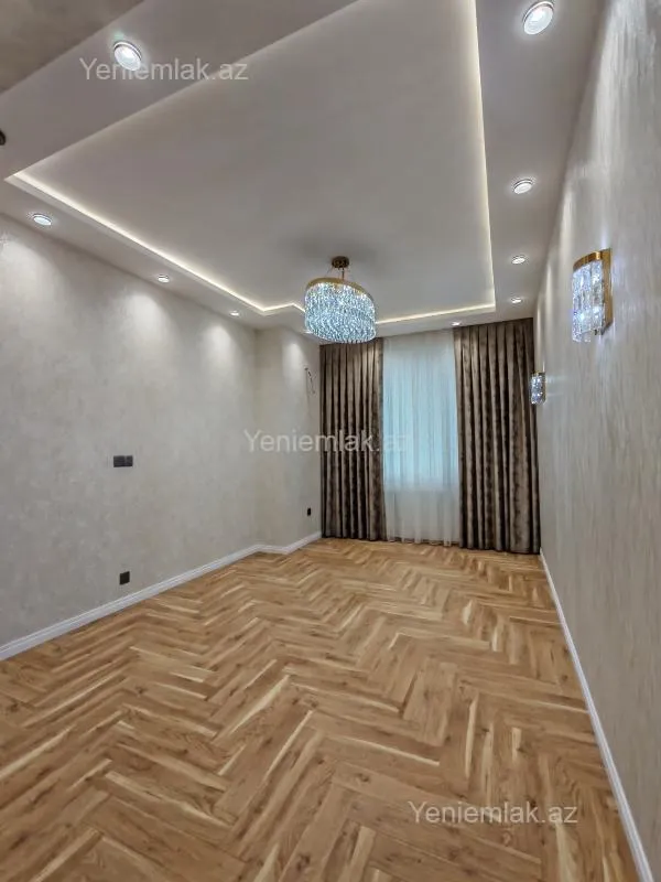 Satılır 2 otaqlı yeni tikili 76 m²