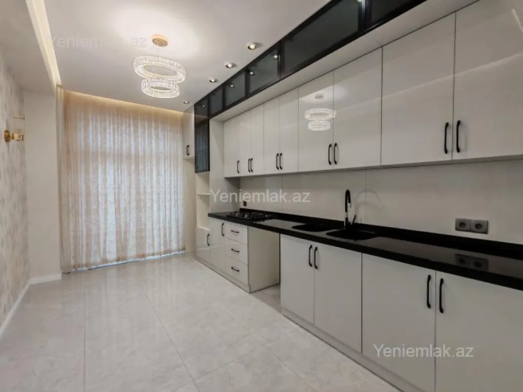 Satılır 2 otaqlı yeni tikili 76 m²