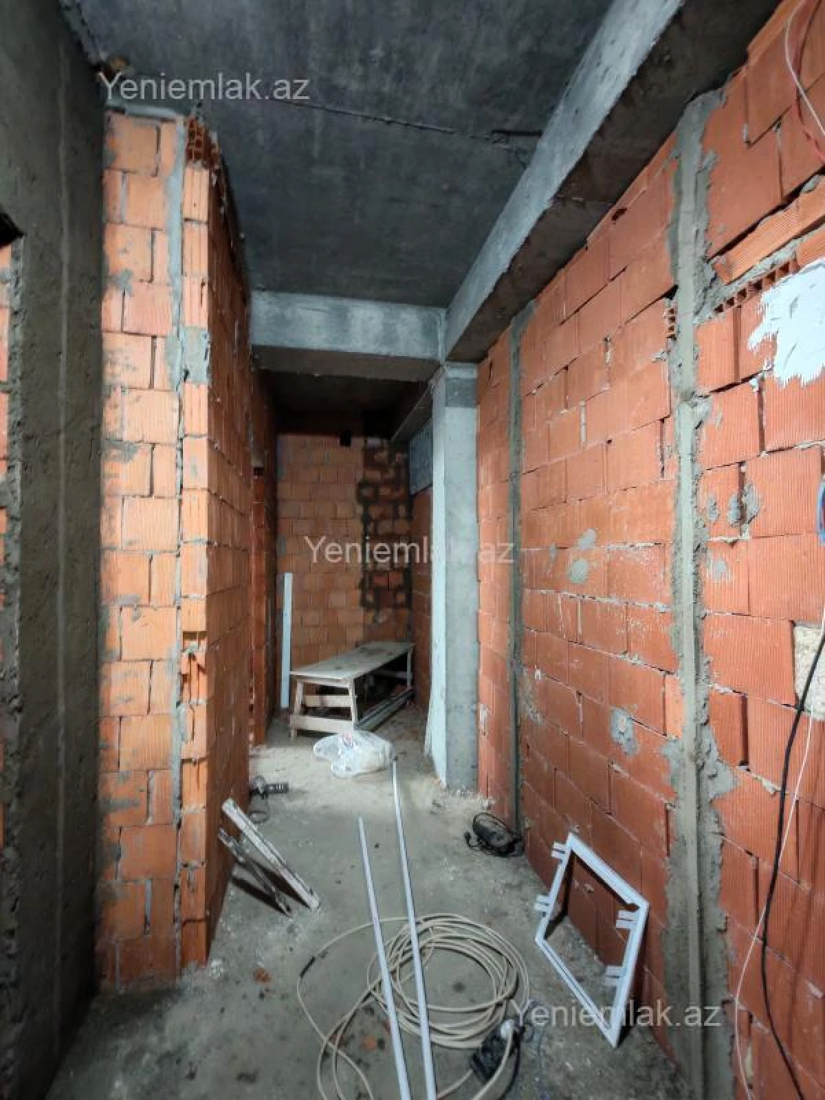 Satılır 2 otaqlı yeni tikili 67 m²