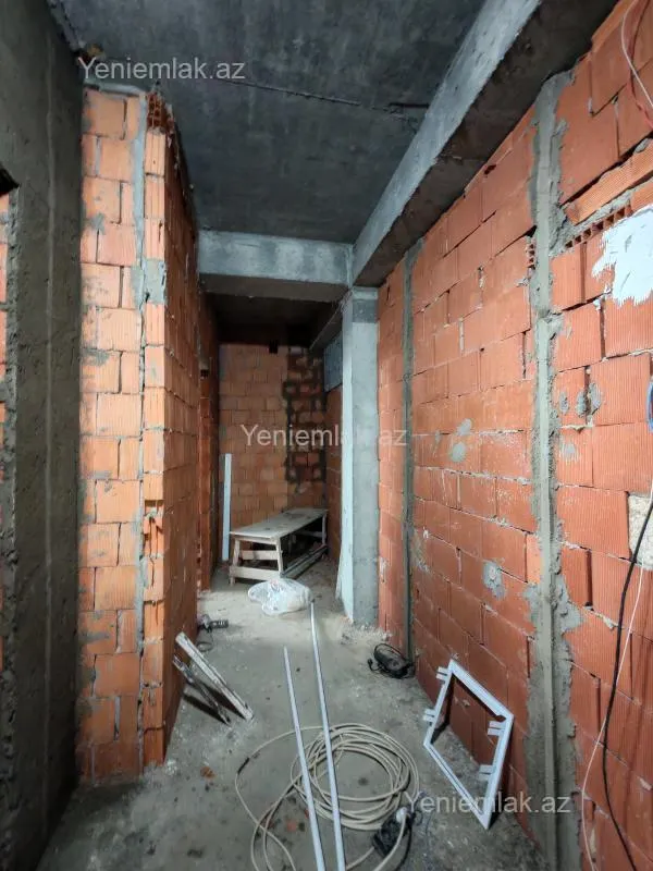 Satılır 2 otaqlı yeni tikili 67 m²